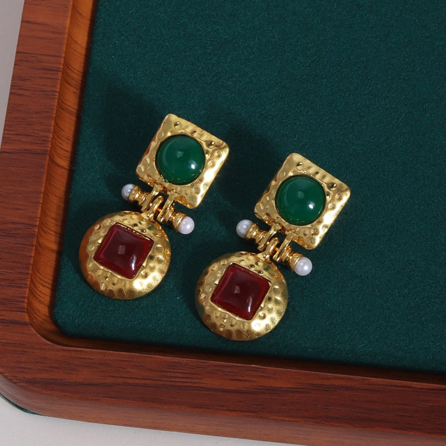 Abalone Shell Multicolor Pearl Pin Earring