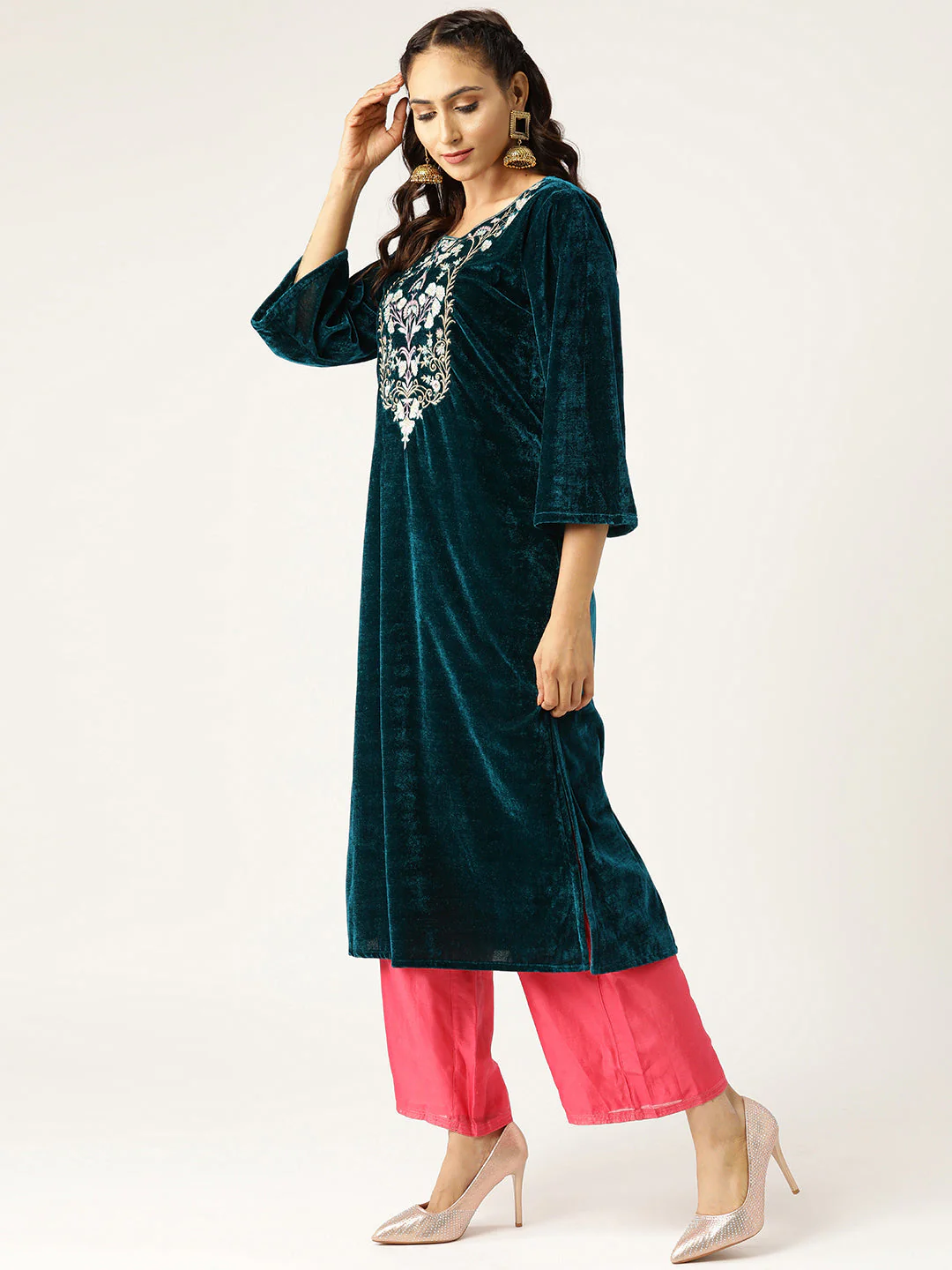 Green Zari Floral Embroidery Velvet Kurta - Image 2