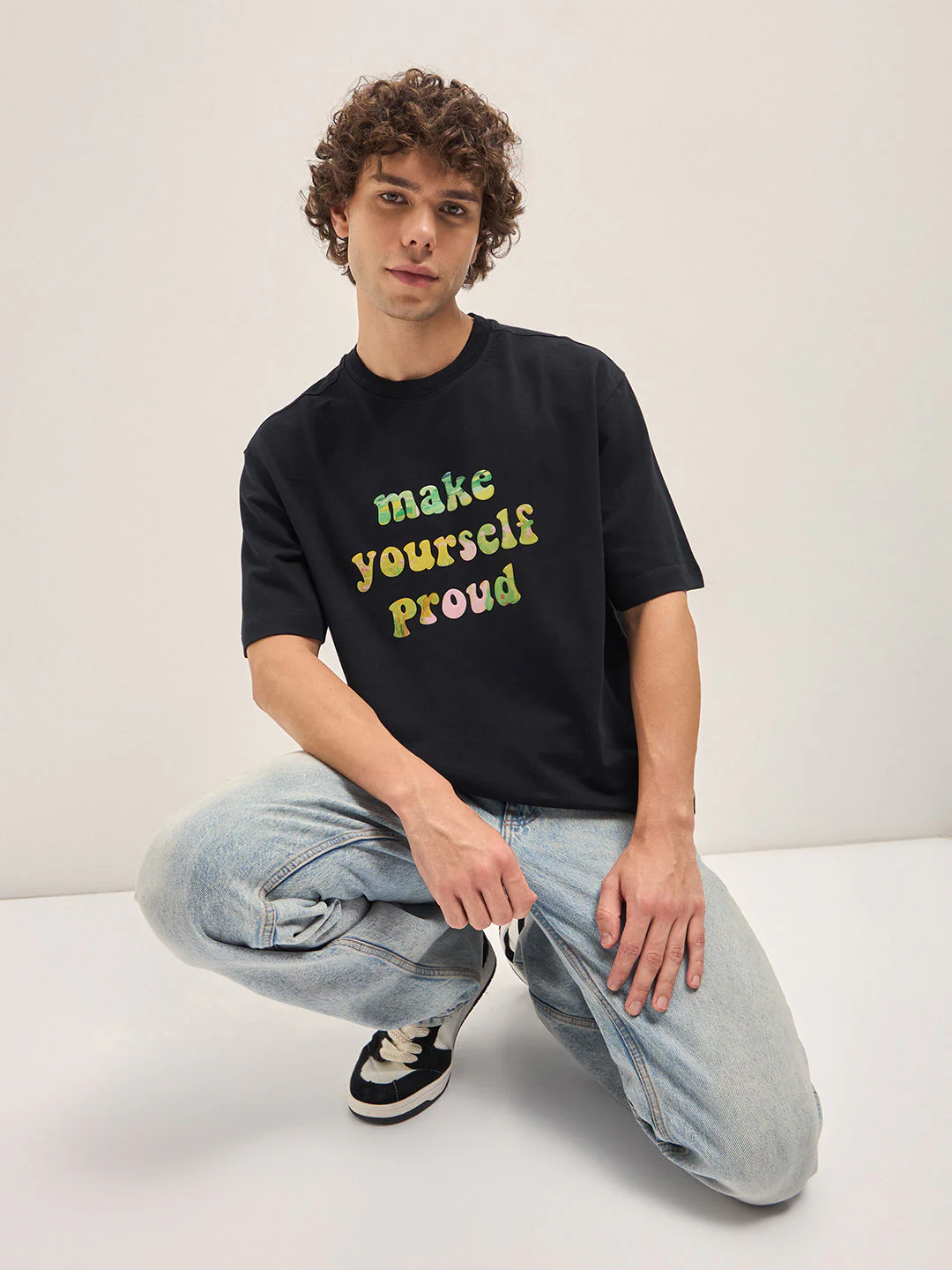 Men Black Oversize Graphic Design Crew Neck T-shirt
