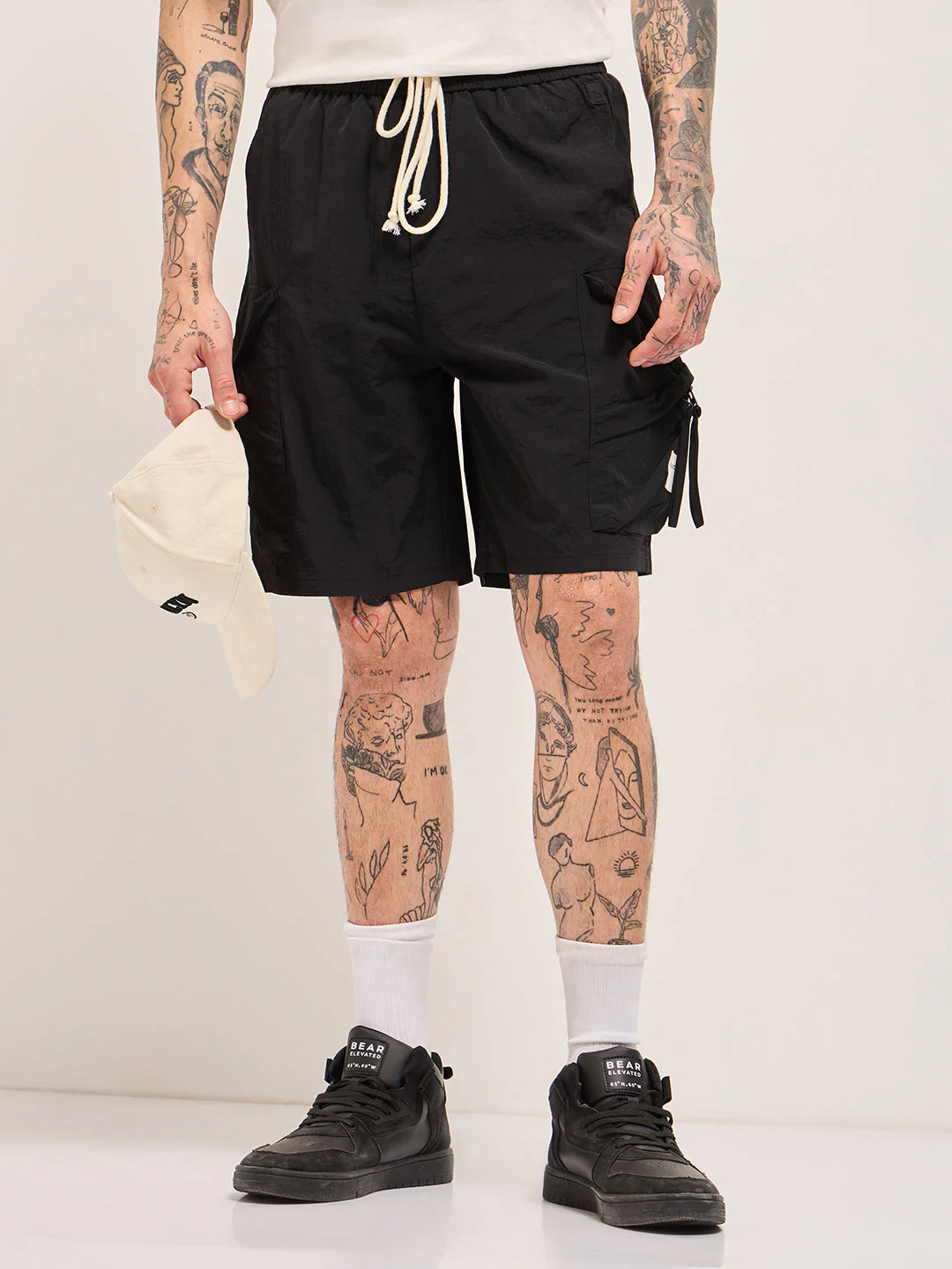 Men Black Polyester Regular Fit Knee-Length Cargo Shorts