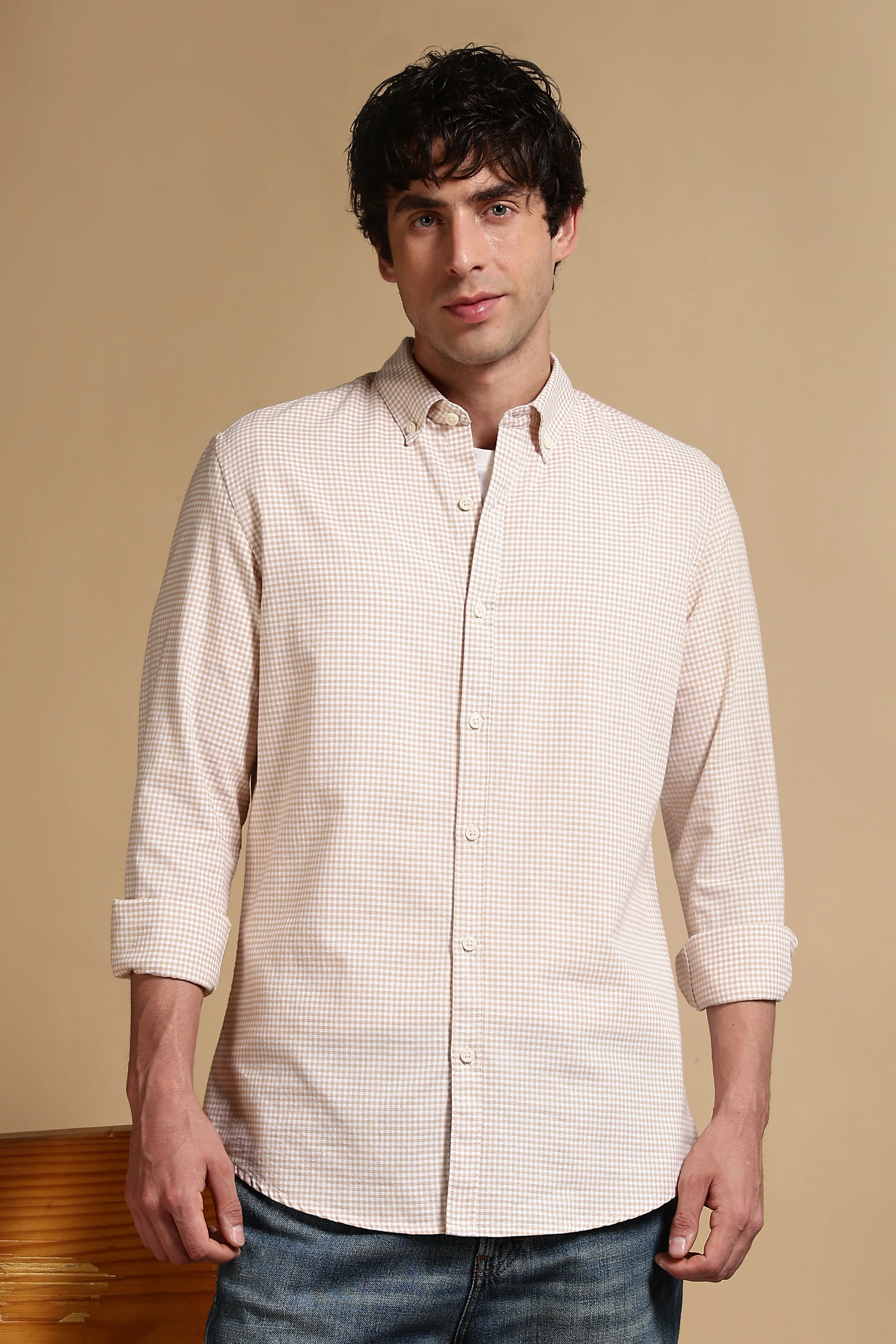 Men Cream Cotton Oxford Slim Fit Mini Checks Shirt