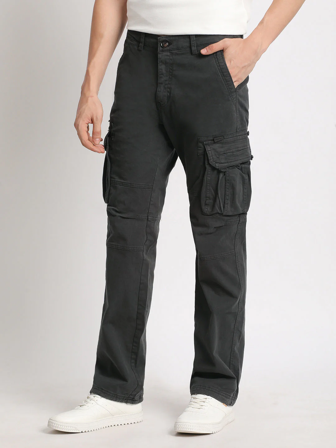 Men Grey Solid Regular Fit Cargo Pants