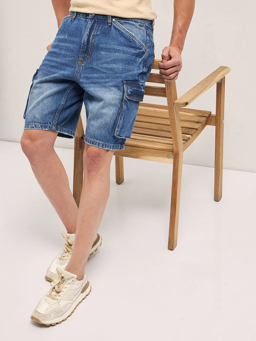 Men Mid Blue Baggy Fit Denim Cargo Shorts