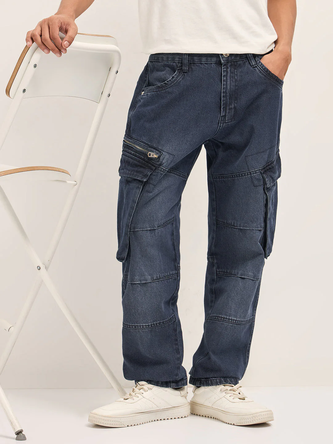 Men Mid Blue Faded Straight Fit Cargo Denim