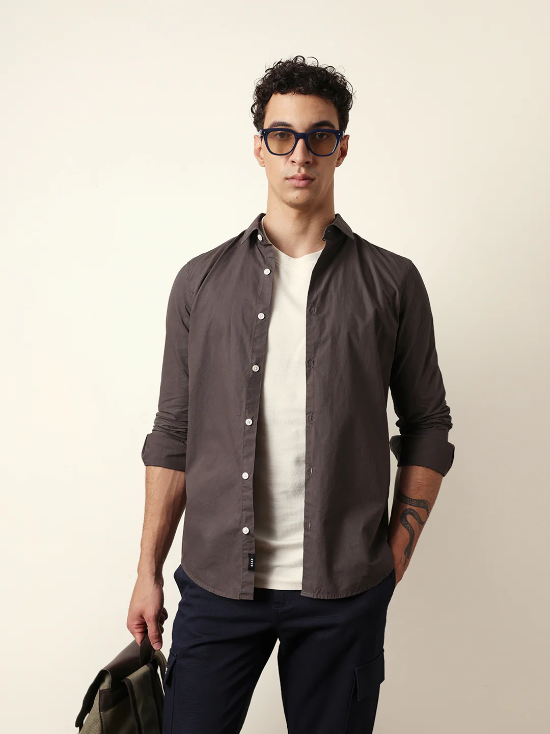 Men Modern Fit Casual Shirt