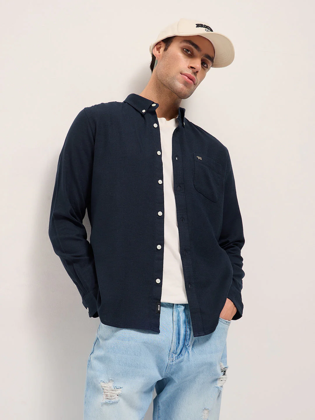 Men Navy Blue Solid Slim Fit Cotton Casual Shirt
