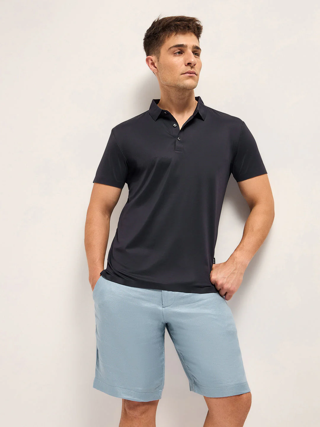 Men Navy Solid Regular Fit Polo T-shirt