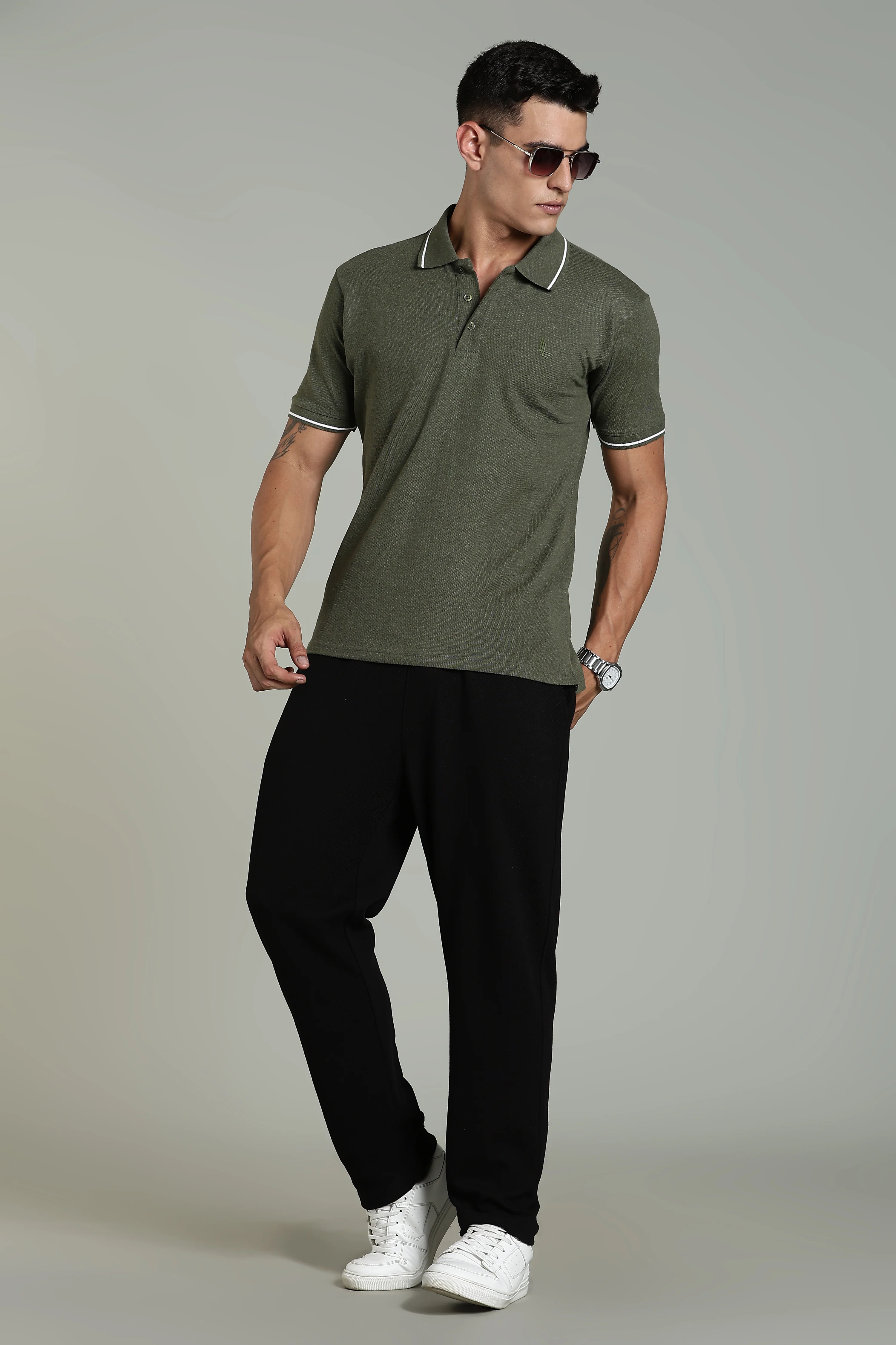 Men Solid Olive Cotton Blend Tshirt - Image 6