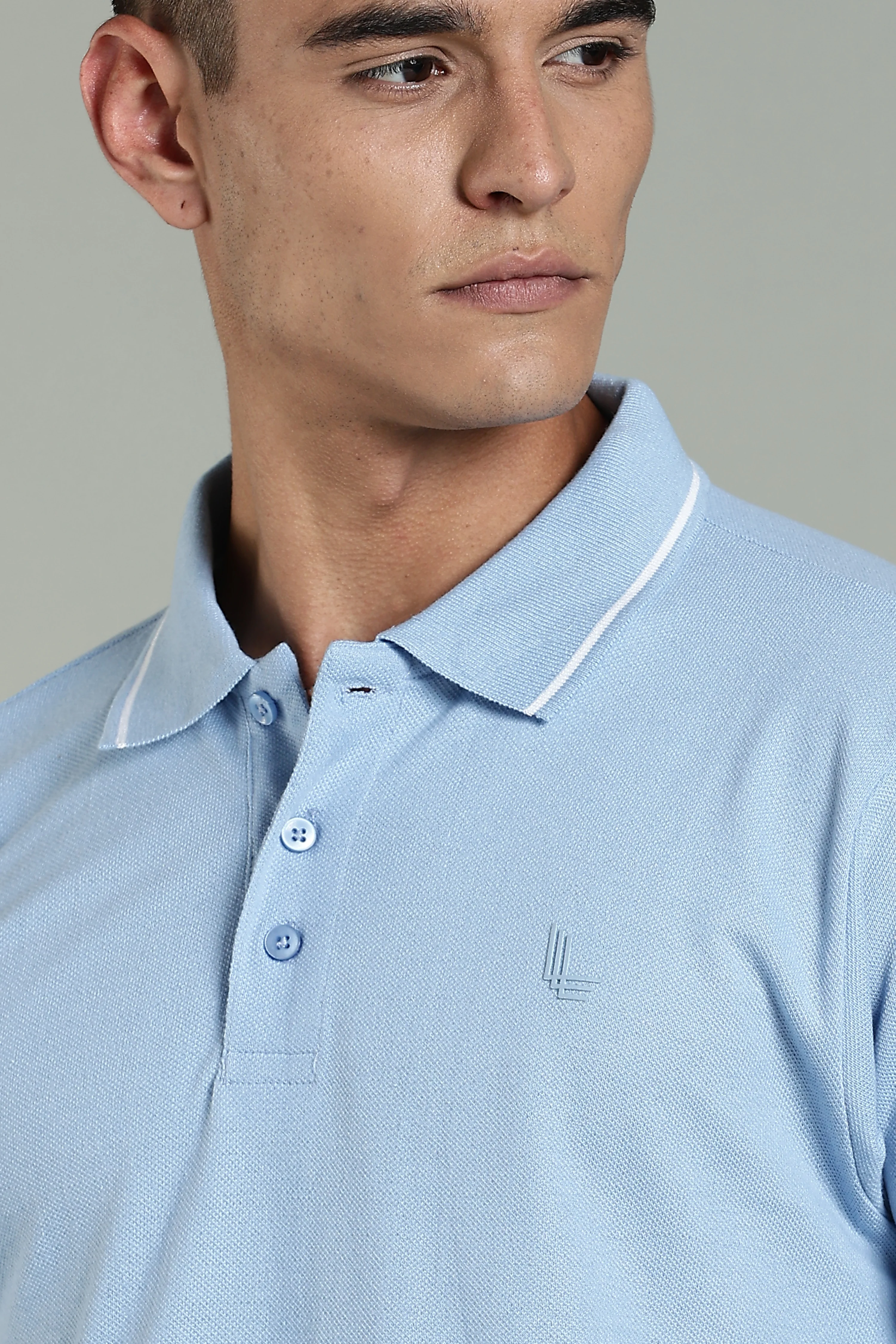 Men Solid Sky Blue Cotton Blend Tshirt - Image 4