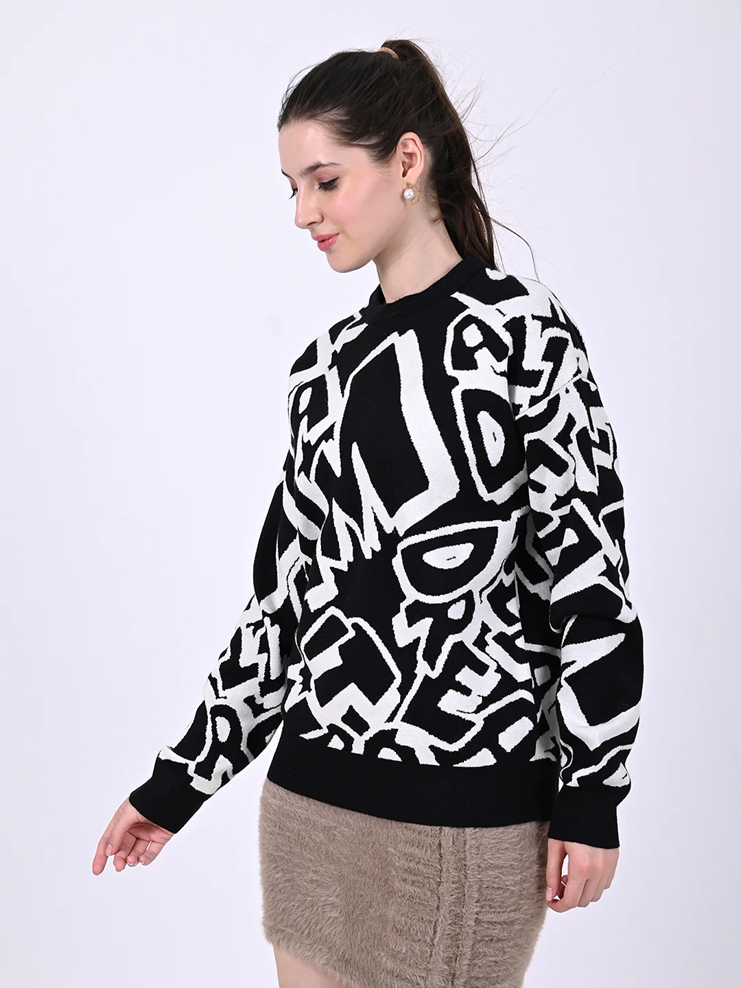 Women Black & White Sweatshirt - Image 2