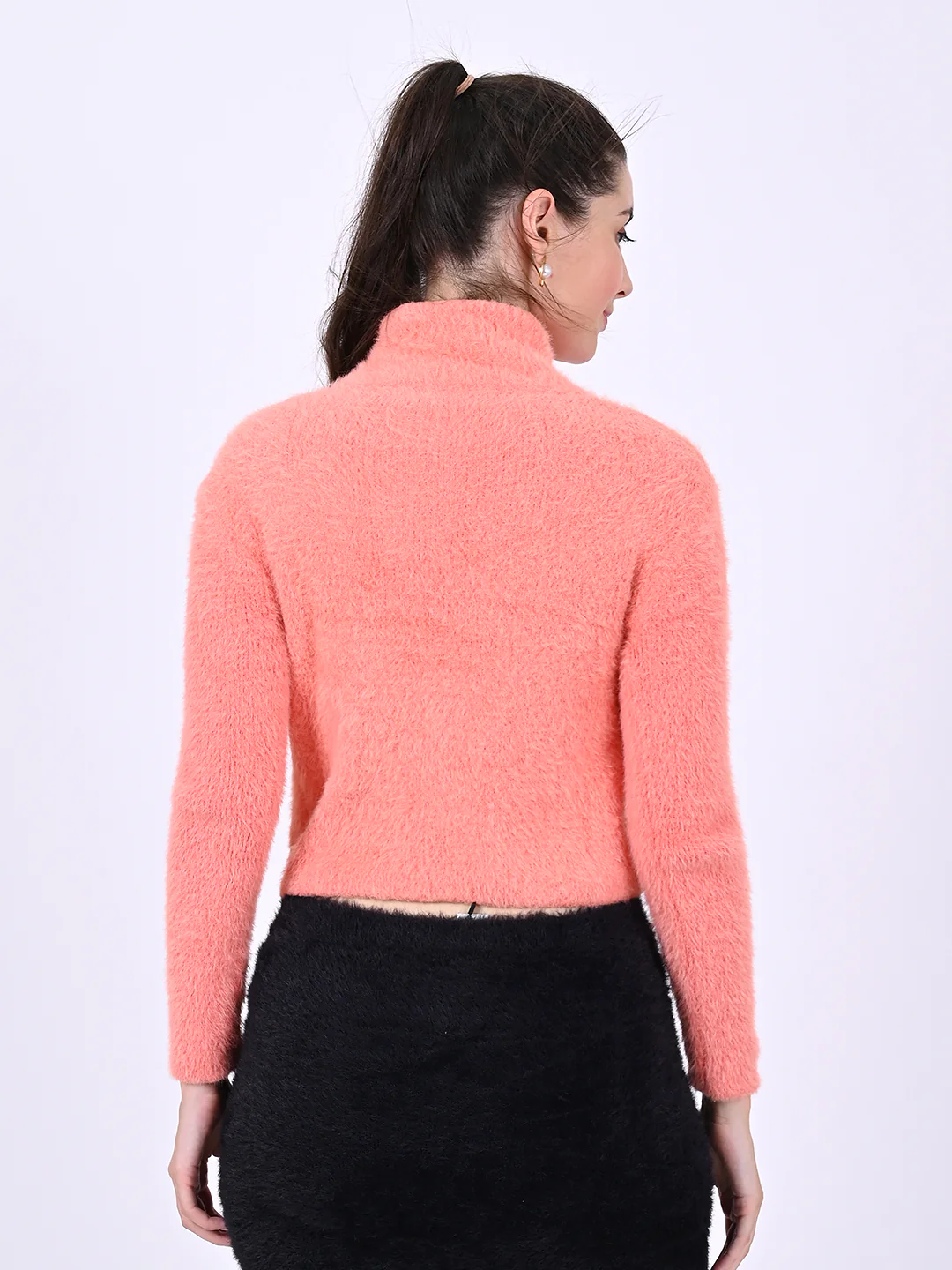 Women Peach Fur Sweatshirt - Image 4