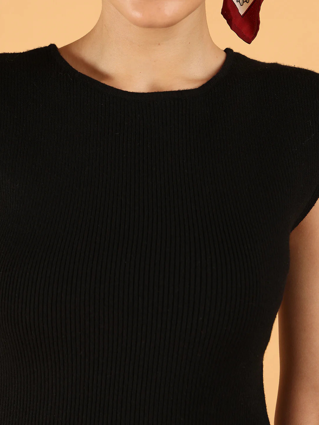 Women Black Cut-Out Sleeveless Bodycon Dress - Image 5
