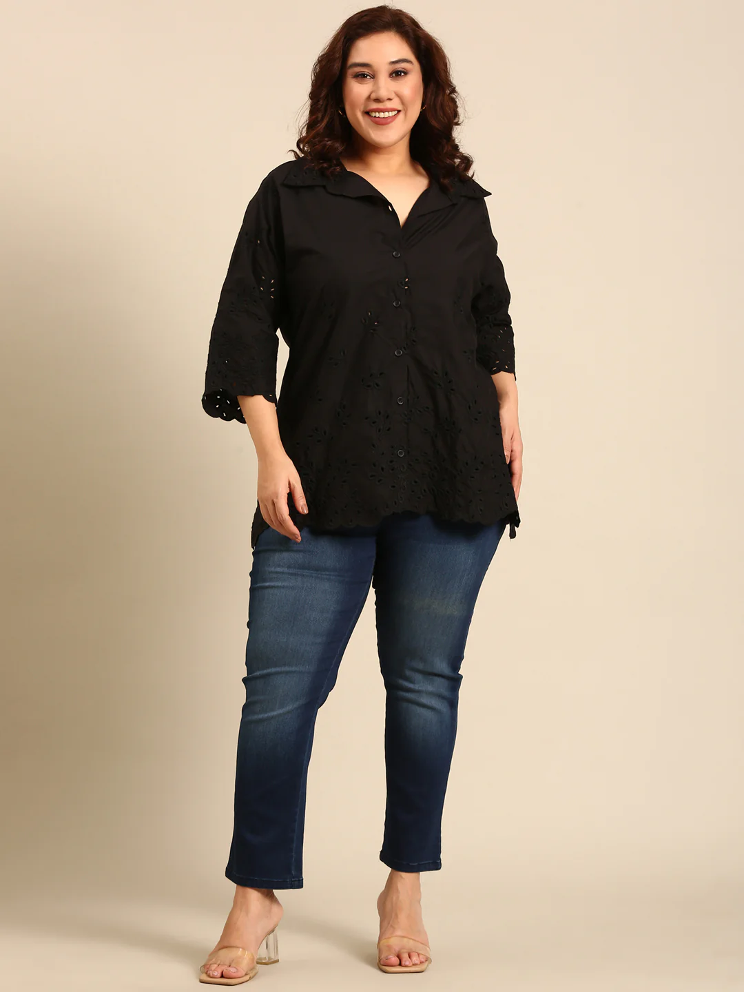 Women Black Embroidered Shirt - Image 7