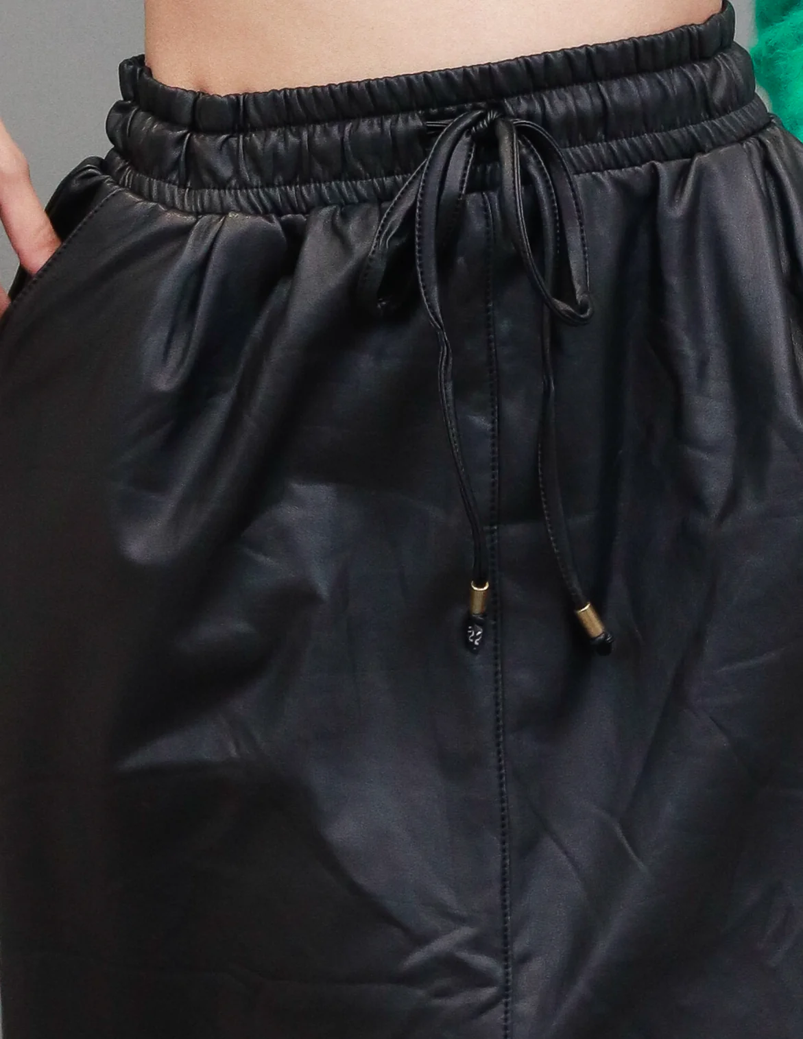 Women Black Faux Leather Skirt - Image 5