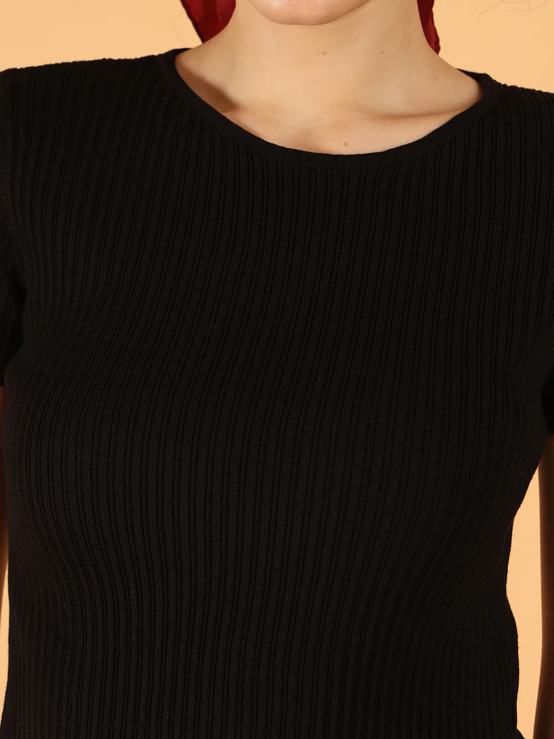 Women Black Ribbed Crop Top with Open Back - Image 5