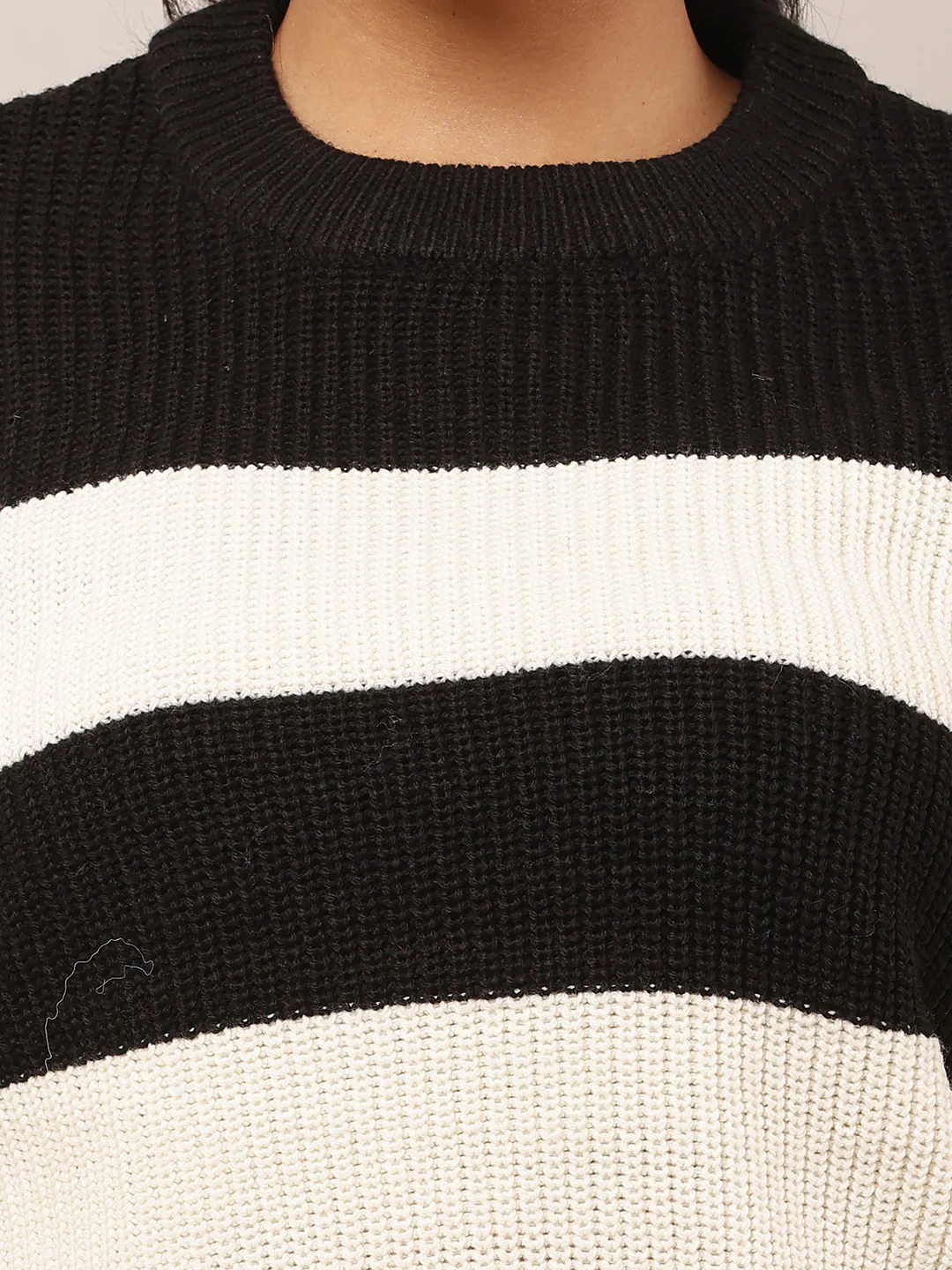 Women Black Striped Baggy Sweater - Image 5