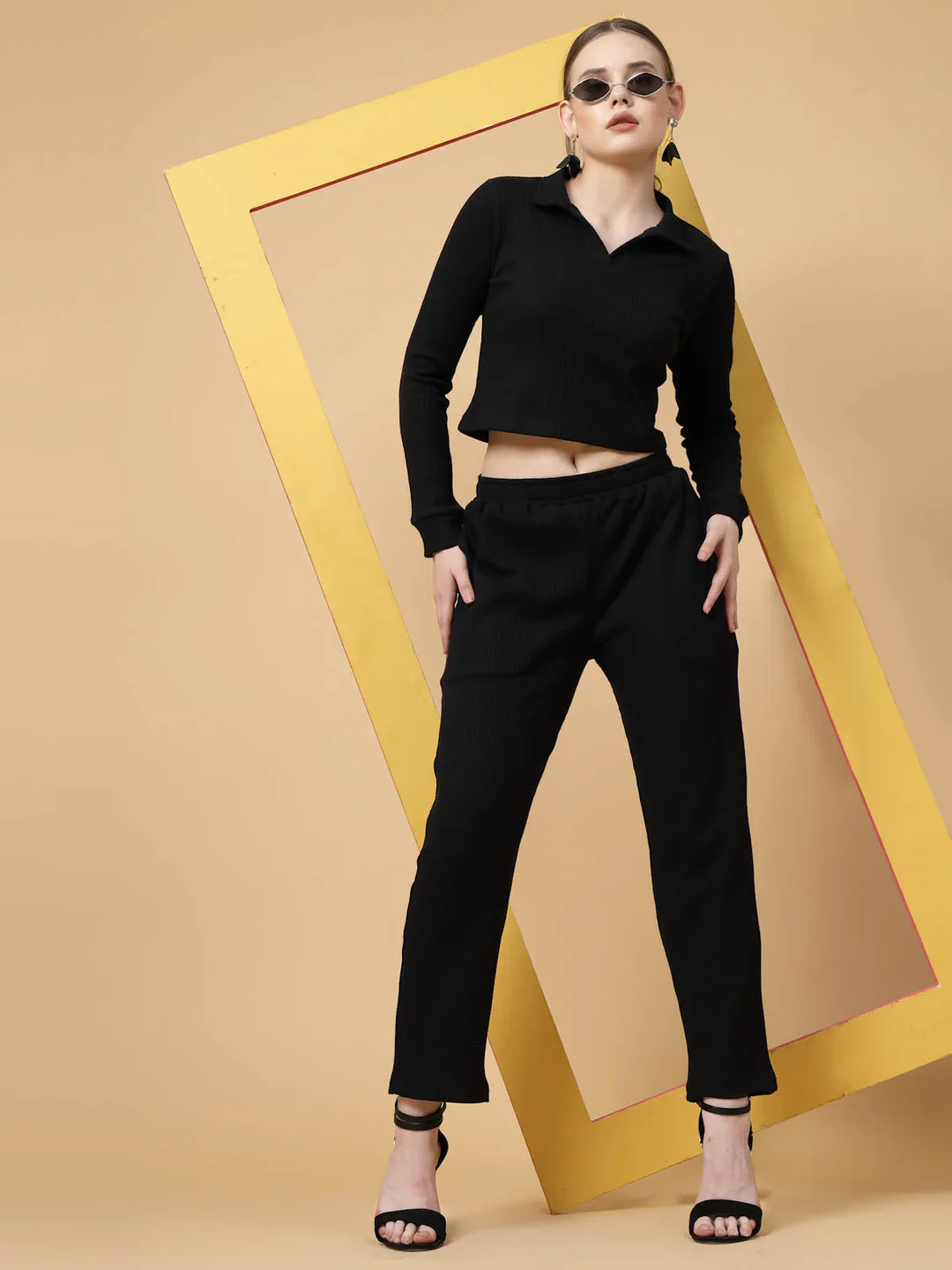 Women Black Textured co-ords