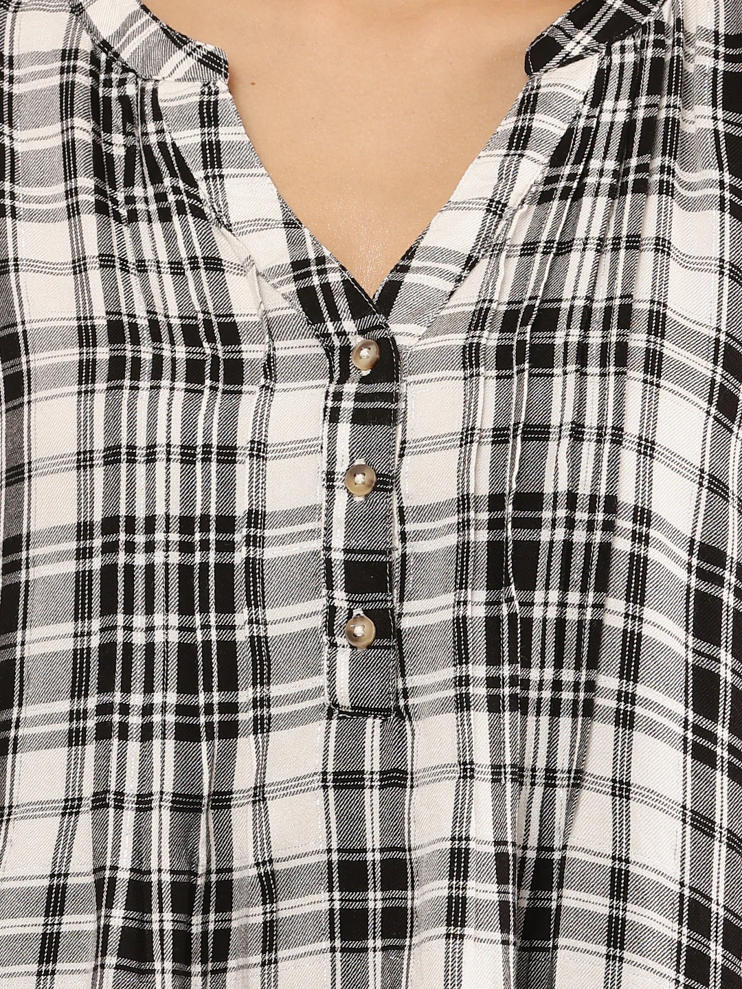 Women Black & White Check Loose Fit Top - Image 5