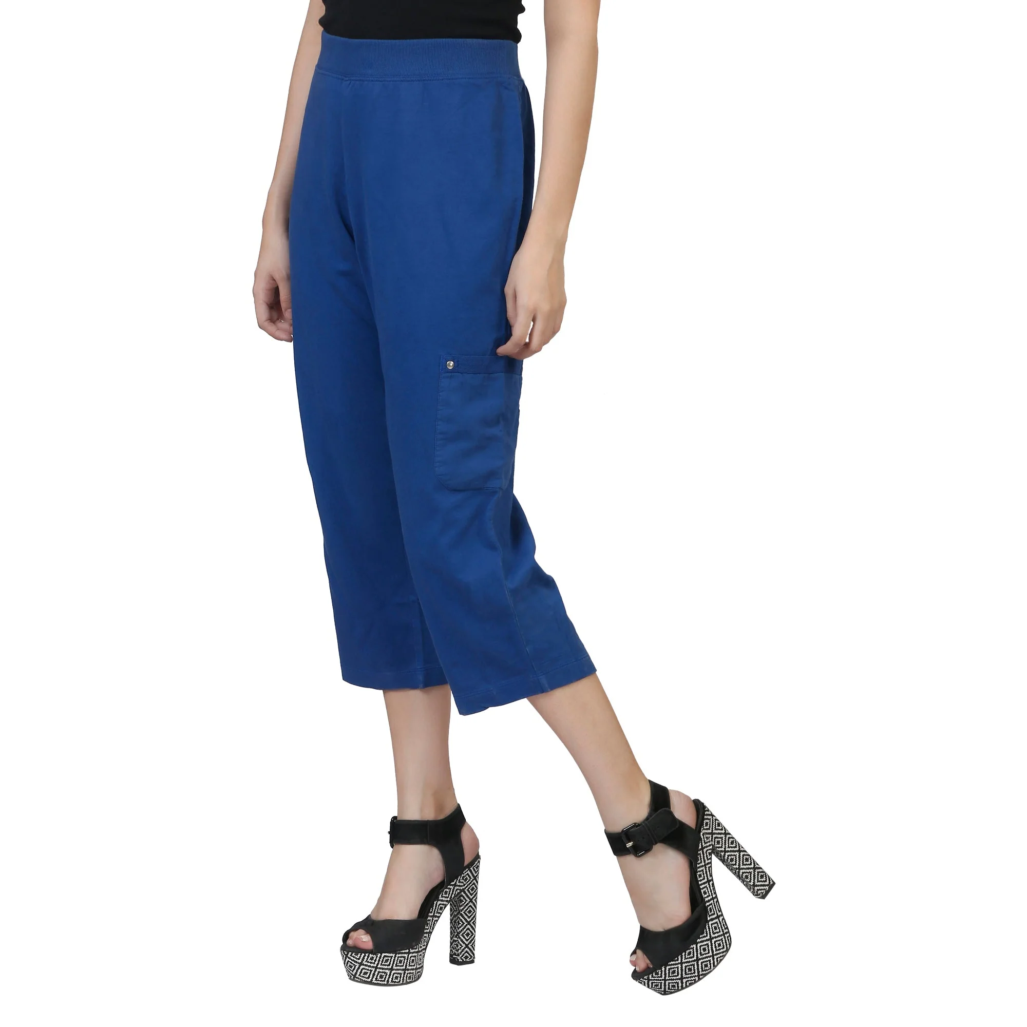 Women Blue Capri Pants - Image 3