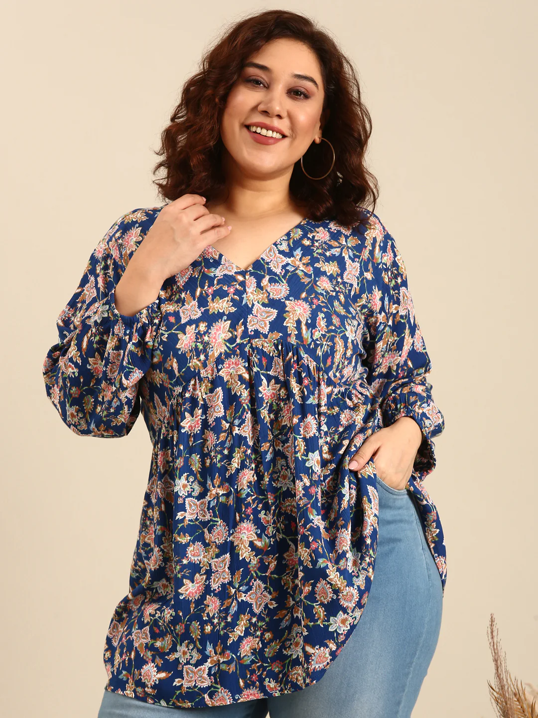 Women Blue Ethnic Printed Tunic - Image 5