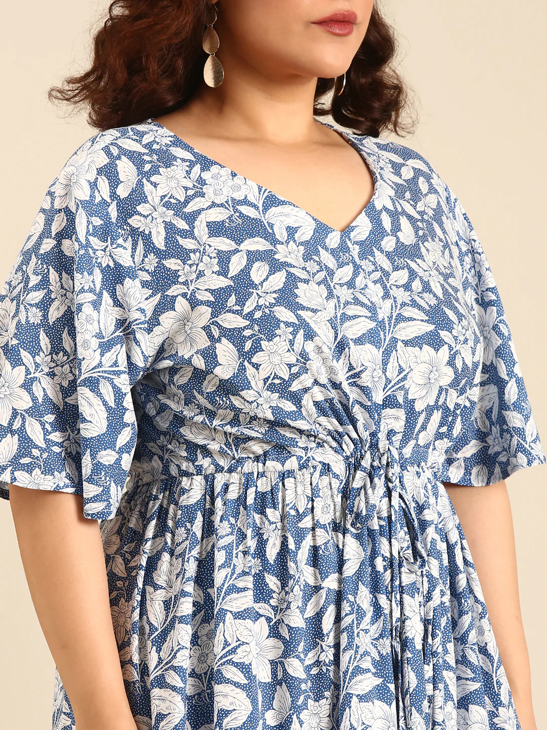 Women Blue Floral Printed Dress with Waist Tie - Image 4
