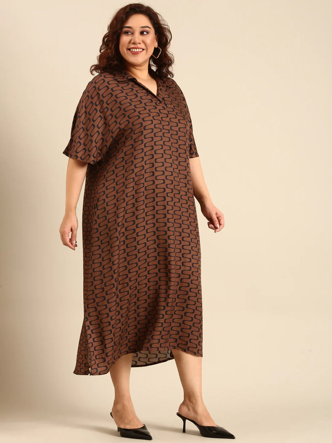 Women Brown Ikat Printed Midi Dress - Image 3
