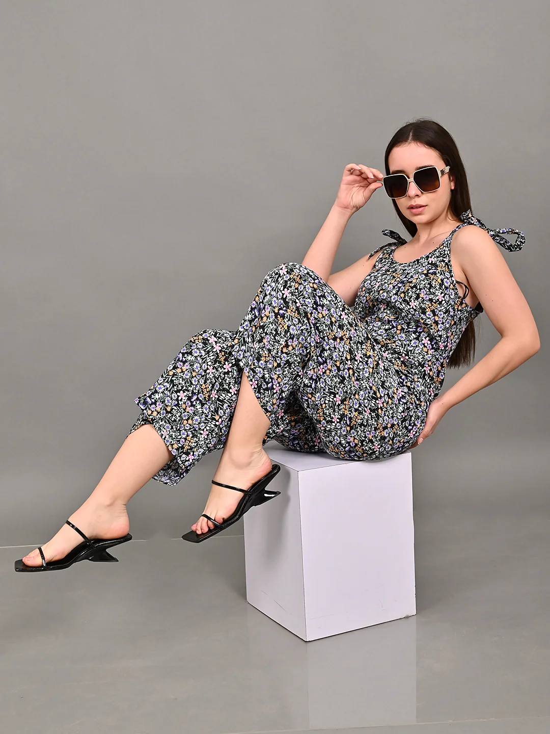 Women Floral Jumpsuit - Image 5