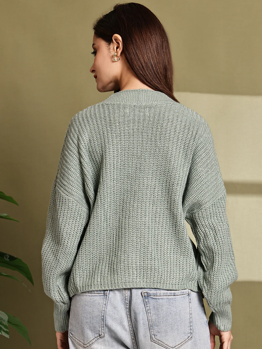 Women Green Acrylic Cardigan - Image 3