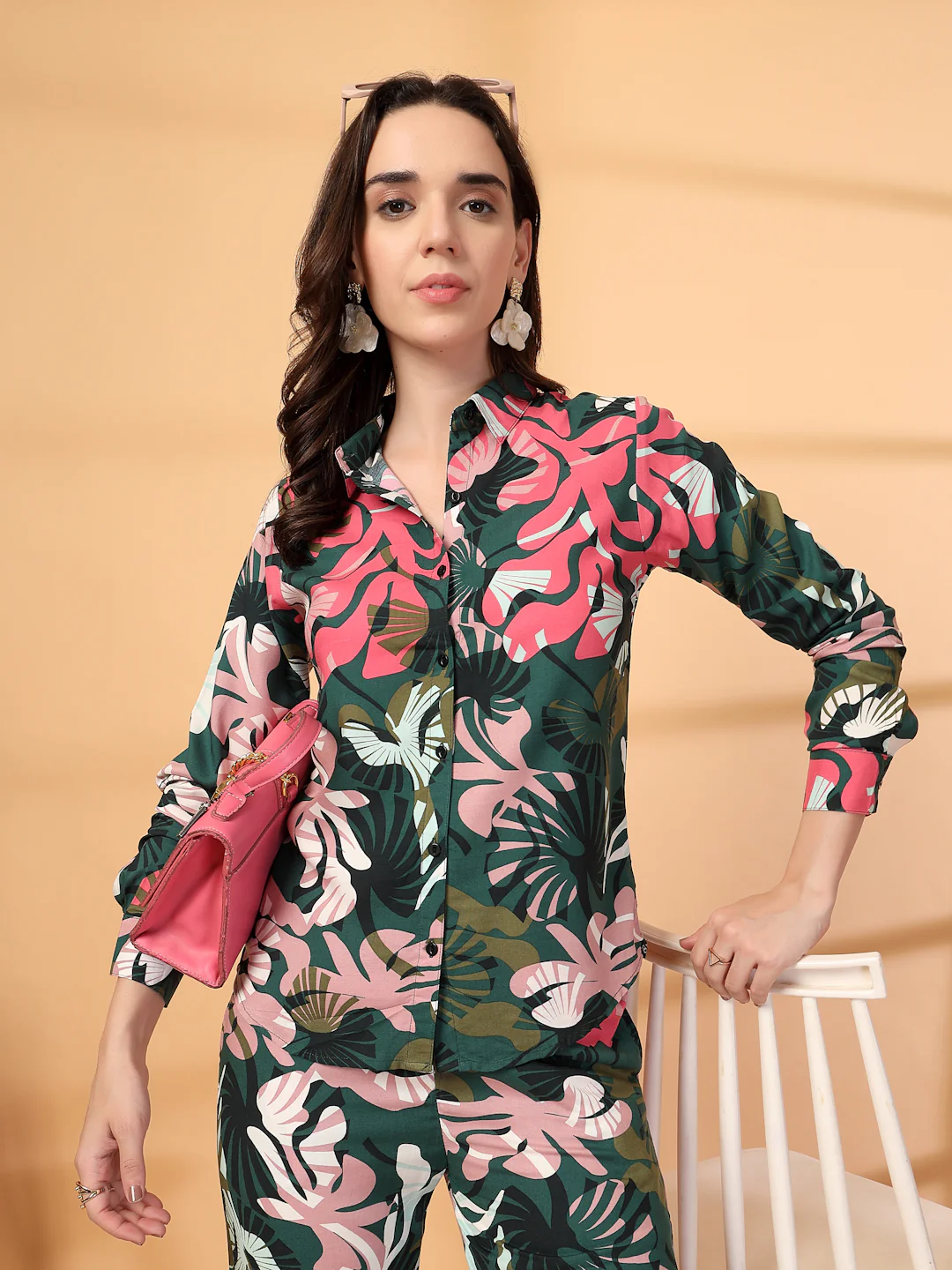 Women Green Floral Print Co-ords - Image 2