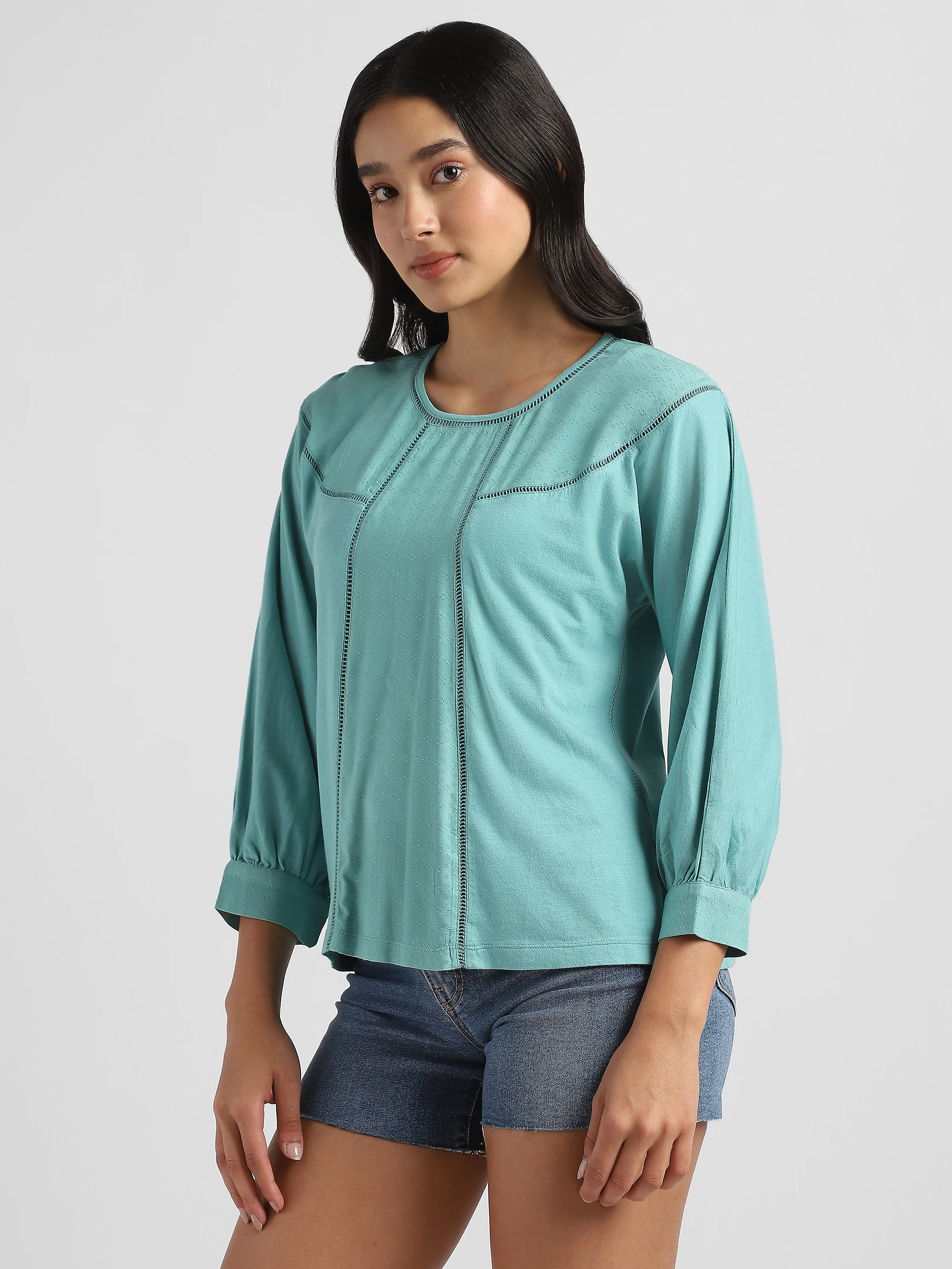 Women Green Elegant Top with Balloon Sleeves and Lace Inserts - Image 5
