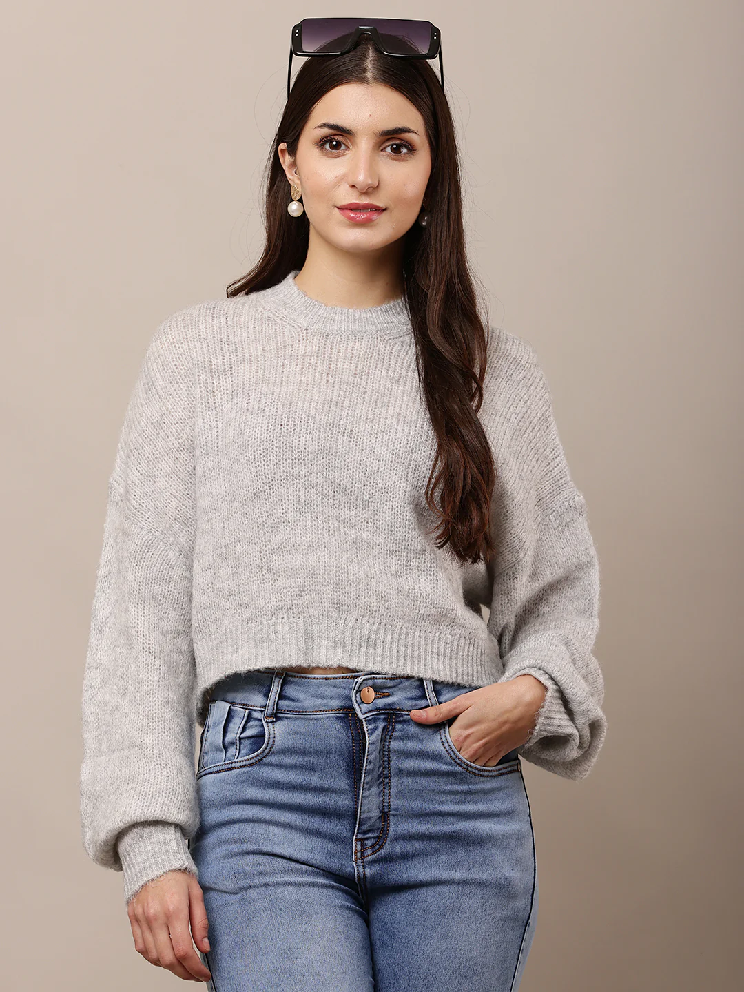 Women Grey Round Neck Full Sleeve Sweater