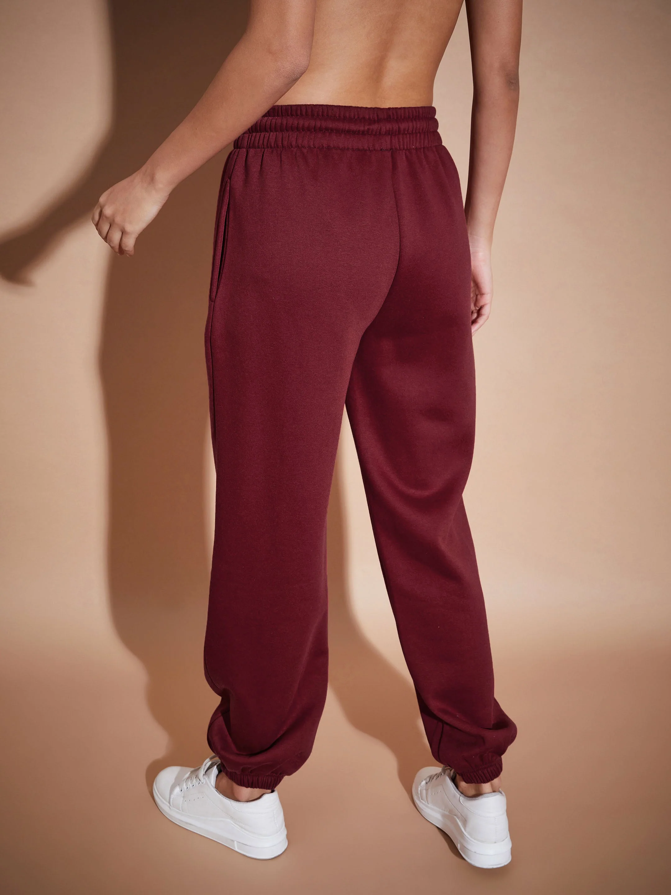 Women Maroon  Fleece Baggy Joggers - Image 2