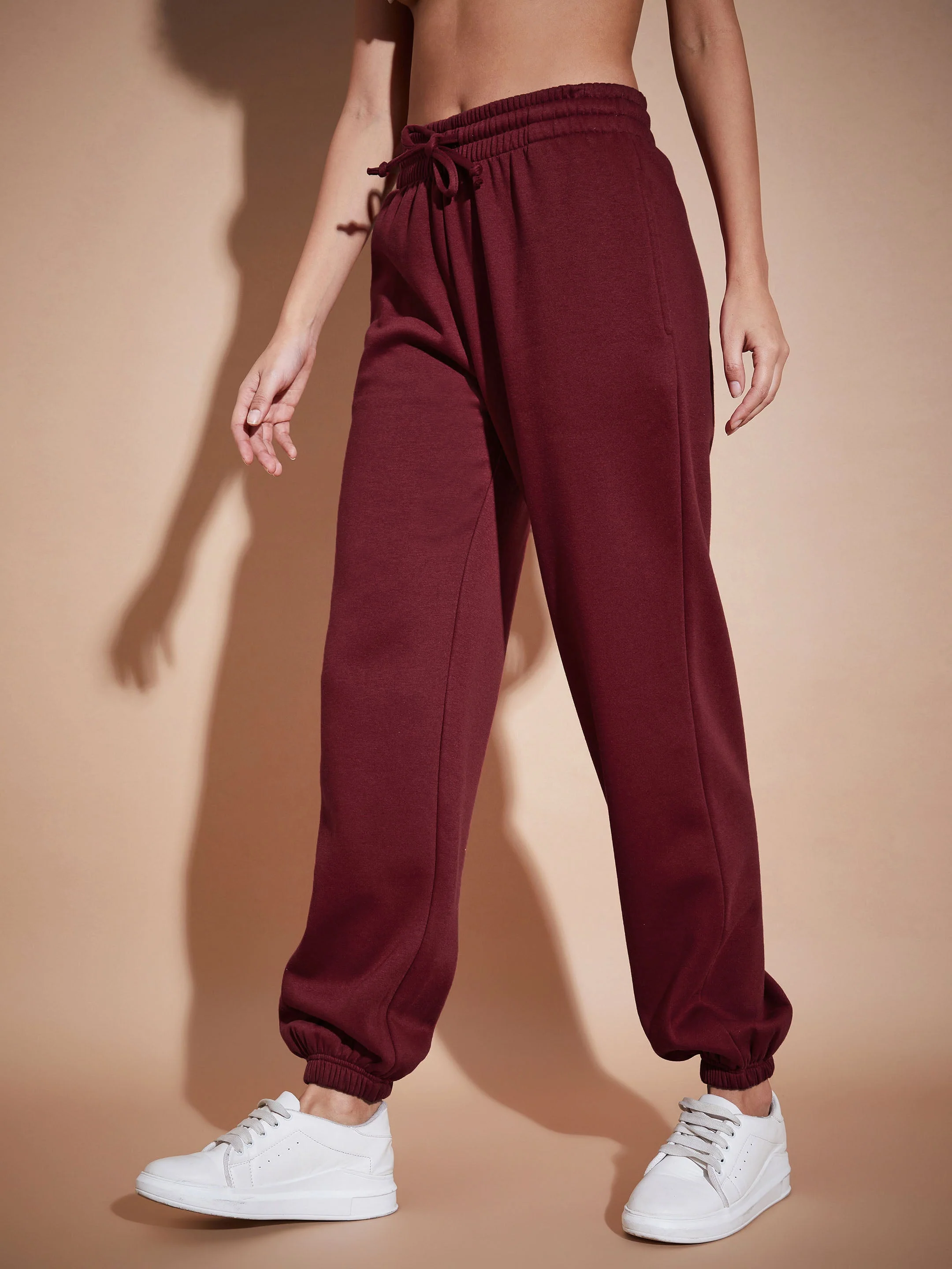 Women Maroon  Fleece Baggy Joggers - Image 4