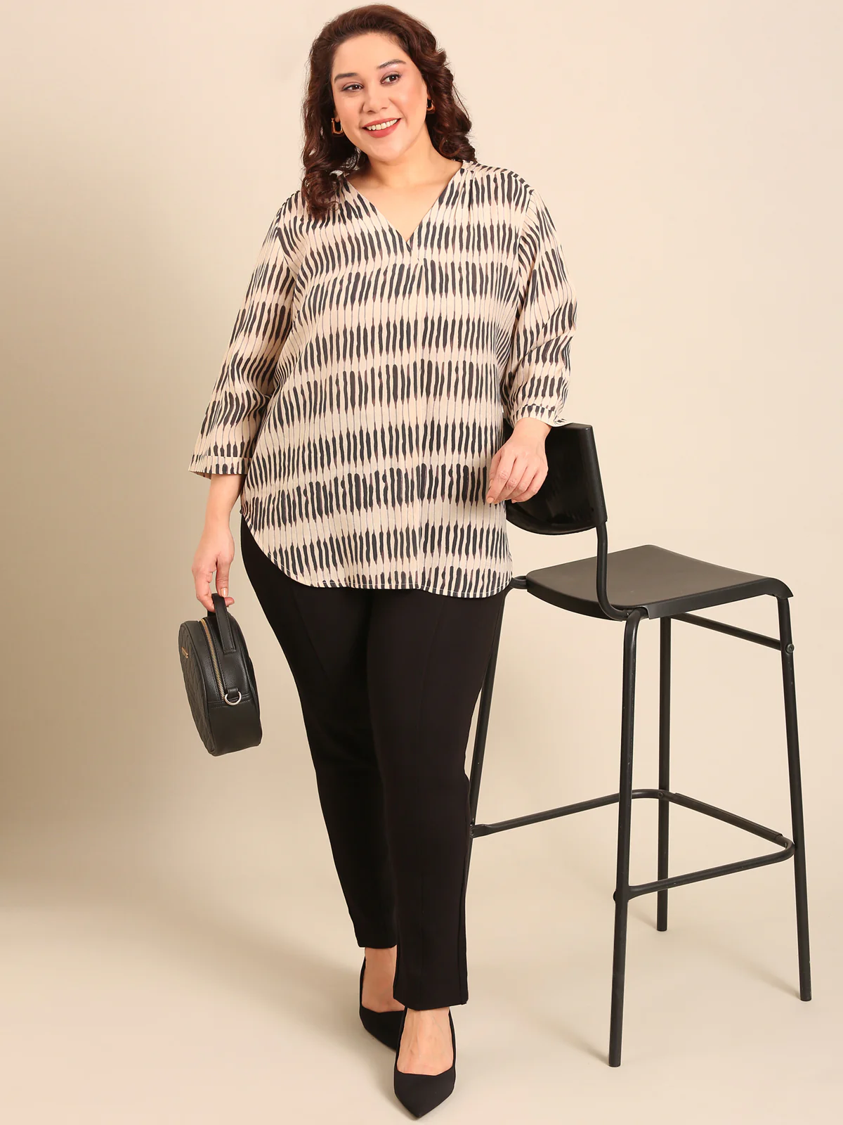 Women Monochrome Abstract Printed Top - Image 6