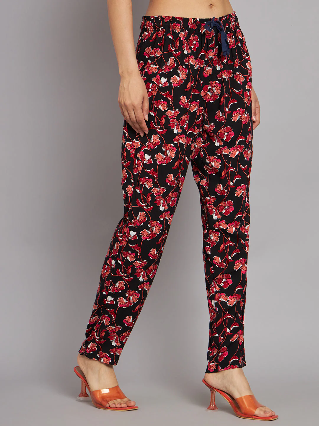 Women Multicolour Printed Pants - Image 2