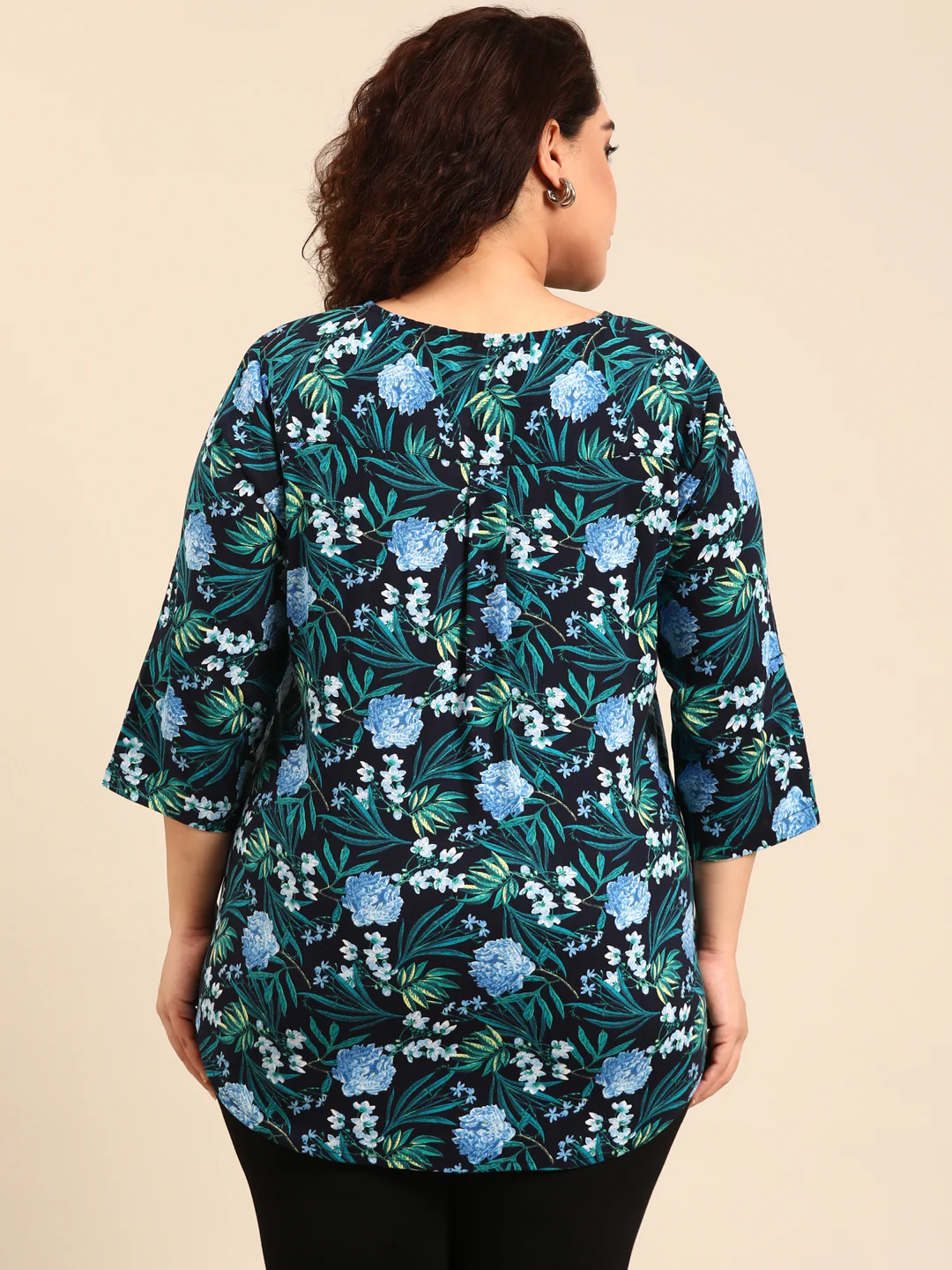 Women Plus Size Navy Floral Top - Image 2
