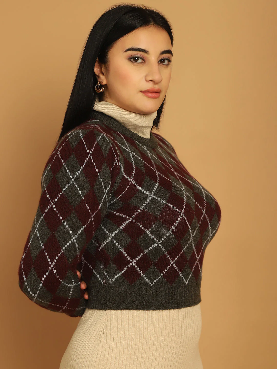 Women Purple Geometric Sweater - Image 4