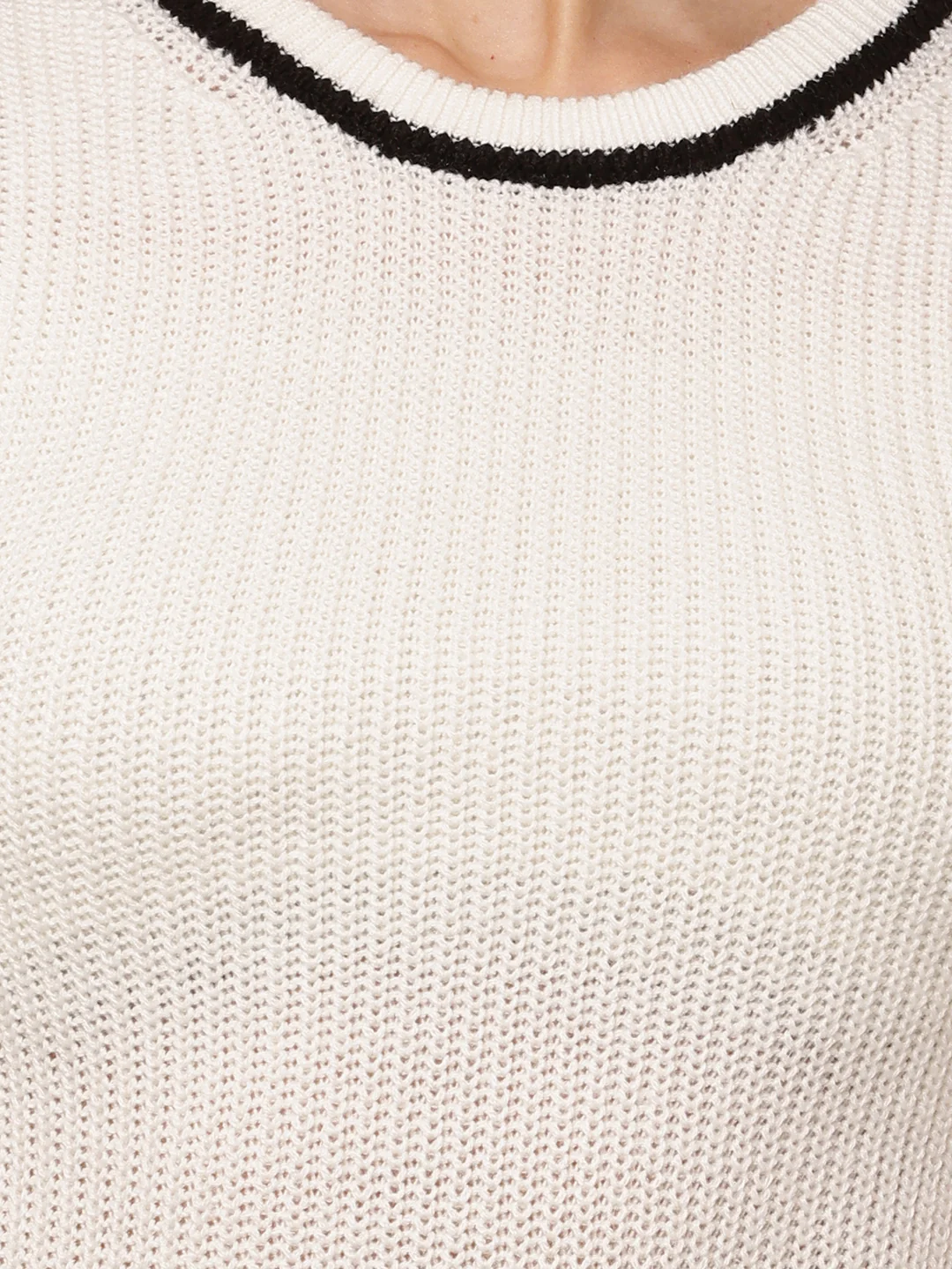 Women White Round Neck Sleeveless Vest - Image 5