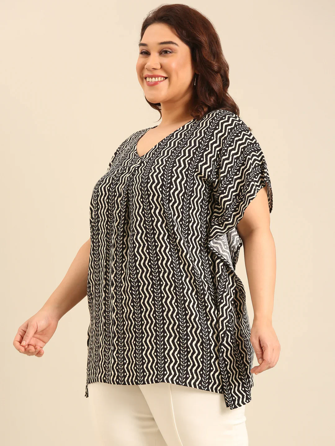 Women Zig Zag Printed Front Pleat Kaftan tunic - Image 3